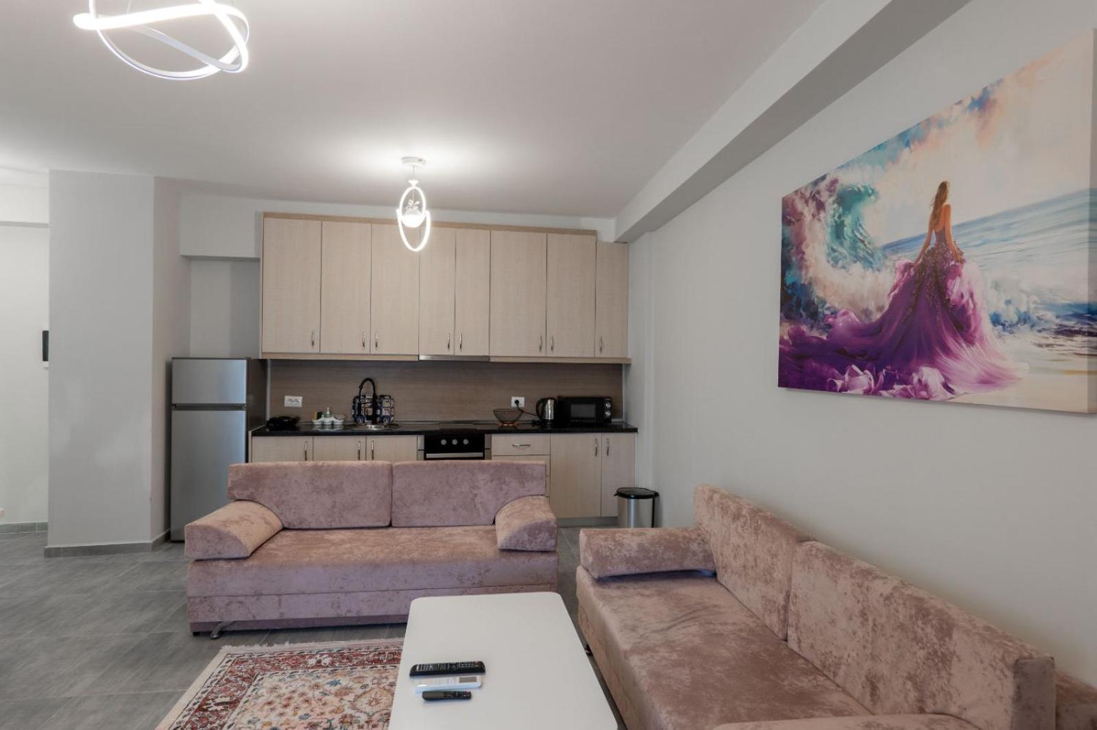 Esel Apartments Sarandë エクステリア 写真