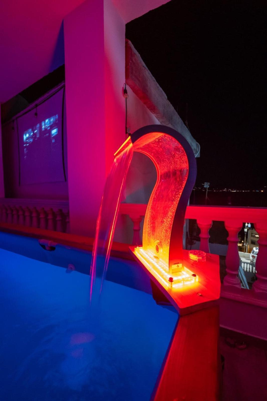Esel Apartments Sarandë エクステリア 写真