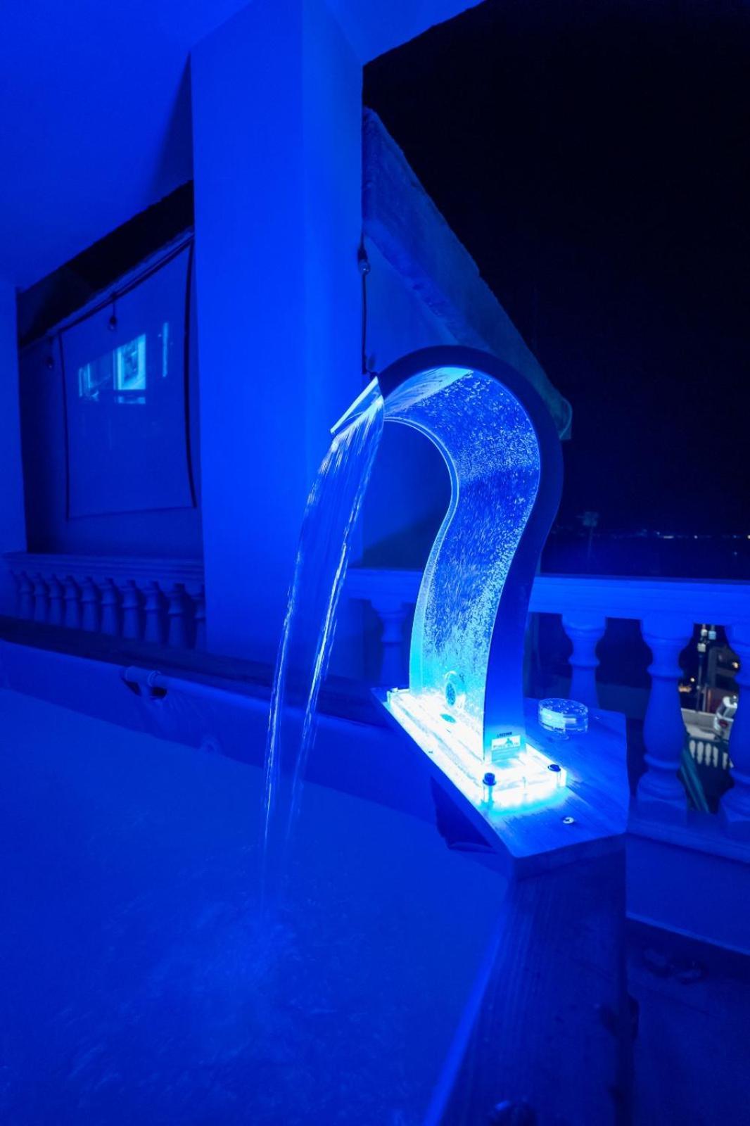 Esel Apartments Sarandë エクステリア 写真