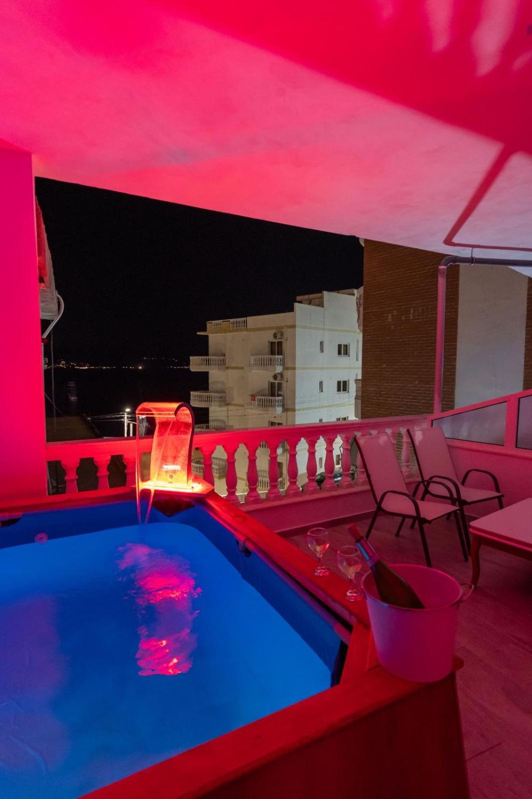 Esel Apartments Sarandë エクステリア 写真