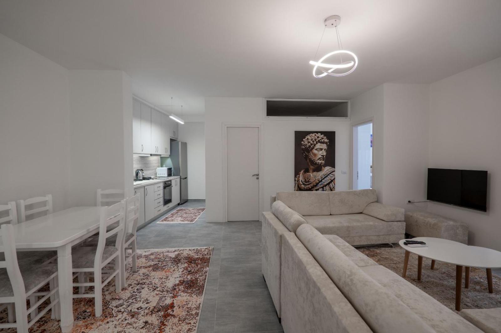 Esel Apartments Sarandë エクステリア 写真