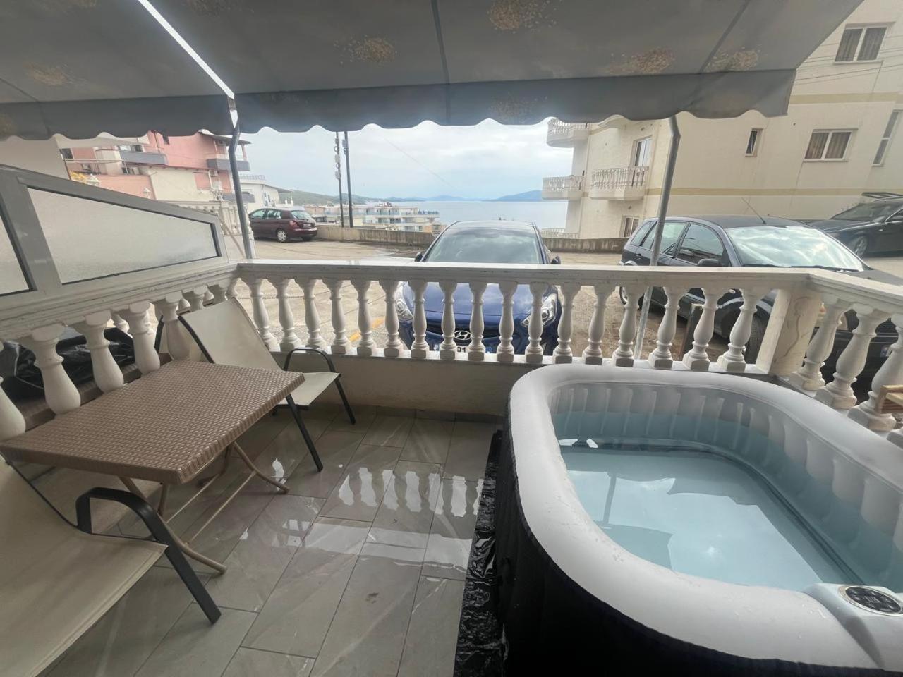 Esel Apartments Sarandë エクステリア 写真